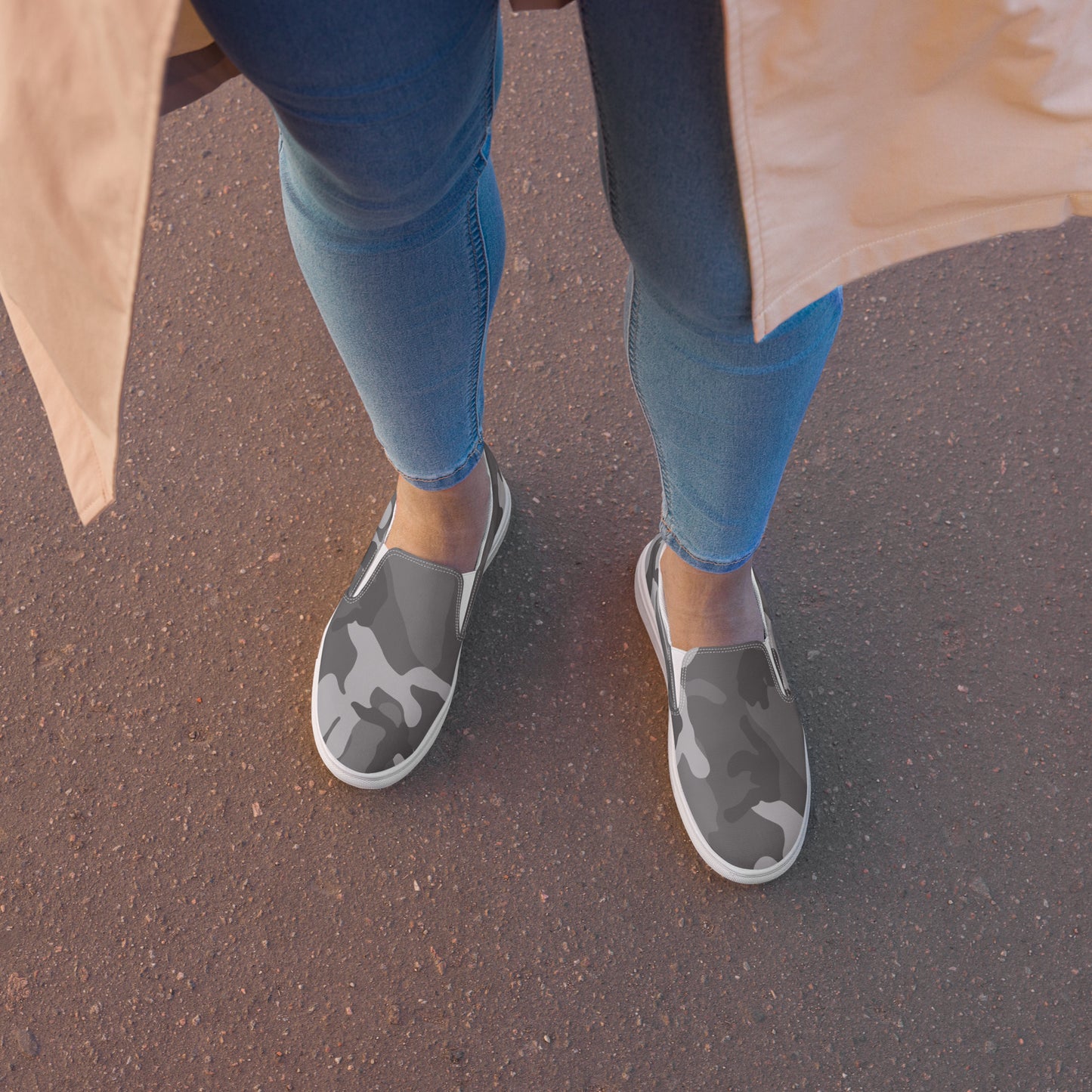 women’s slip-on canvas shoes • gray camo